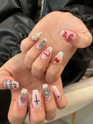 ネイル I pinknail 韓国風·持ち込み専門のネイルデザイン
