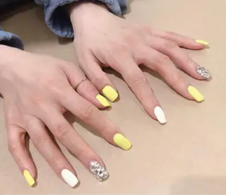 ネイル FUTURE BEAUTYのネイルデザイン