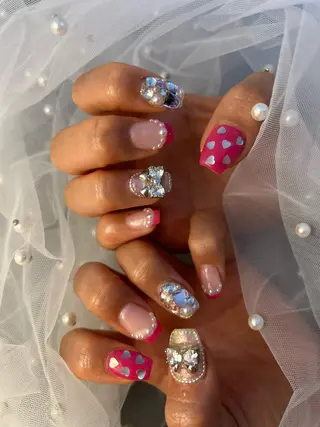 ネイル ✴︎ Delightのネイルデザイン