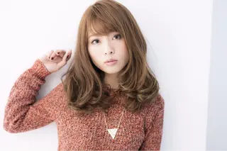 ミディアム カラー パーマ ヘアアレンジ メンズ キッズ ネイル マツエク・マツパ アイブロウ Endearing 銀座/レイヤーカットのヘアスタイル