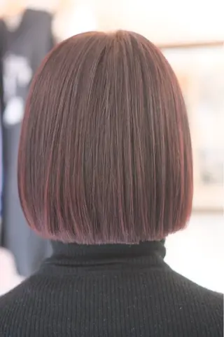 ミディアム カラー 岩村 夏姫のヘアスタイル