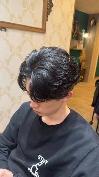 パーマ メンズ 松ヶ迫 珠里のヘアスタイル