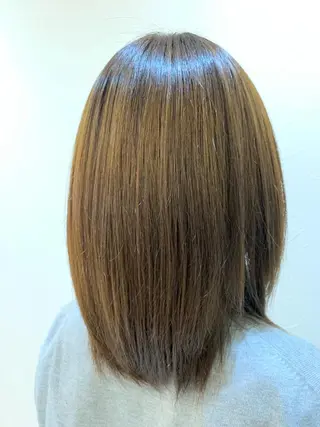 ミディアム パーマ 店長ハイトーンカラー 柞山史奈のヘアスタイル