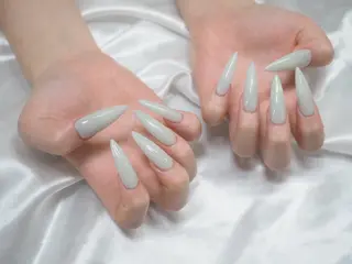 ロング 中道 彩花のネイルデザイン