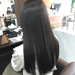 ロング Fan.ray店長 🌈 HIBIKIのヘアスタイル