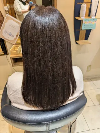 セミロング 塚原 友紀子のヘアスタイル