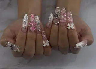 ネイル Pink Doll House　掛川店所属・ピンクドールハウス 掛川店のネイルデザイン