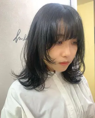 セミロング カラー hub hair レイヤー/透明感のヘアスタイル