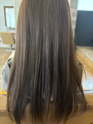 ロング カラー Moana  by HEADLIGHT所属・鶴田 麗乃のヘアスタイル