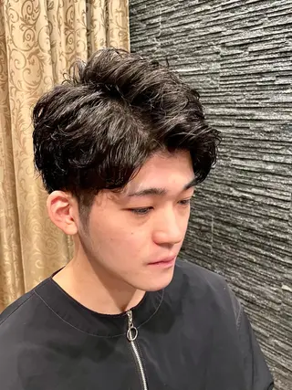 ショート パーマ メンズ 野川 純麗のヘアスタイル