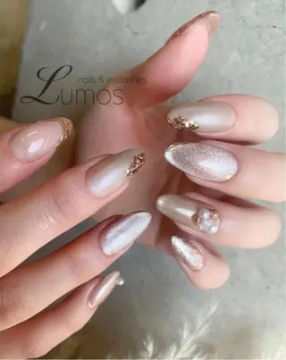 ネイル Lumos Ayakaのマツエク・マツパデザイン