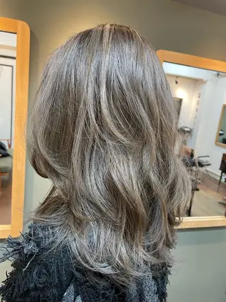 ミディアム カラー 【透明感ツヤカラー】 三浦寛之のヘアスタイル