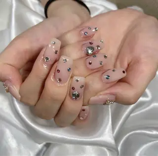 ネイル Lee Nailsのネイルデザイン