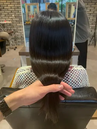 ロング 地毛風ストレート/ 髪質改善/榎本流行のヘアスタイル
