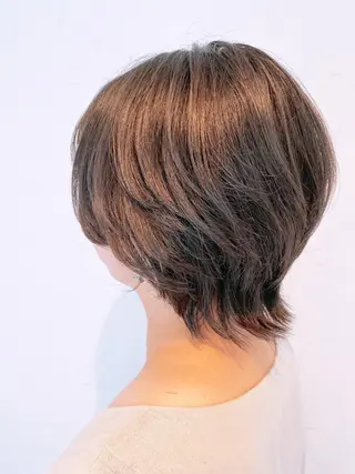 ショート 伊藤 さやかのヘアスタイル