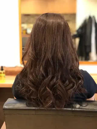 ロング カラー パーマ 美髪矯正 🌈髪質改善 山下のヘアスタイル