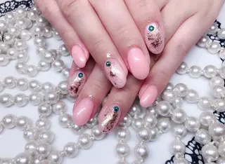 ネイル マジック ミラーのネイルデザイン