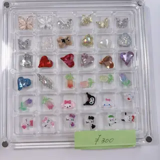 ネイル 菊地 侑のネイルデザイン