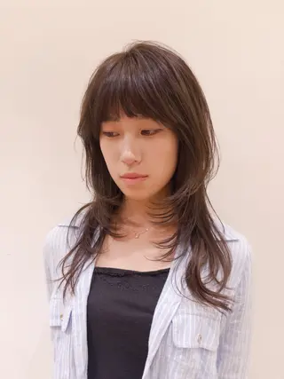 セミロング 🌞アオキ サキ💫のヘアスタイル