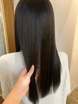 ロング カラー 鈴木 三保のヘアスタイル