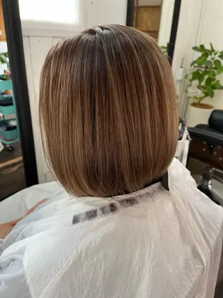 ミディアム 紙屋 隼人のヘアスタイル