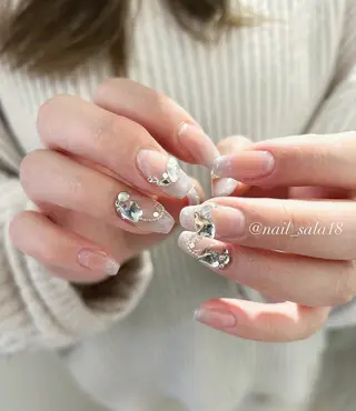 ネイル 齋藤 沙羅のネイルデザイン