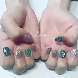 ネイル UrakoNail 《nail》のネイルデザイン