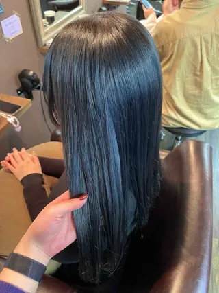 ロング カラー ｼﾉｻﾞｷ ｷﾅのヘアスタイル