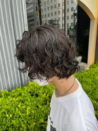 ミディアム パーマ メンズ &CREW スタッフのヘアスタイル