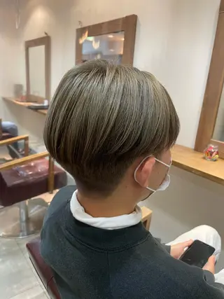 ショート カラー メンズ 福田 ジュンキのヘアスタイル