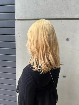 ミディアム 透明感カラー人気 ナンバーワンMIYUのヘアスタイル