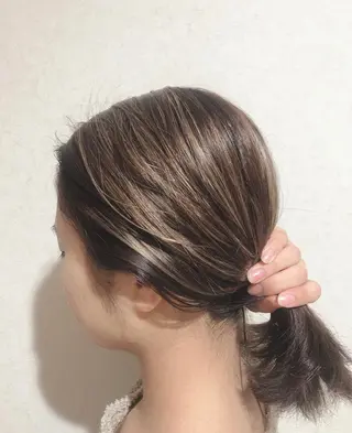 ミディアム カラー 谷口ゆめ/縮毛矯正/ 大人女子/眉ワックスのヘアスタイル