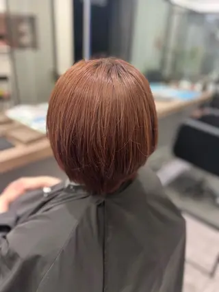 カラー はる 「モデル募集中」のヘアスタイル