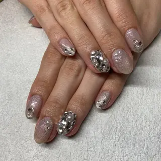 ネイル NORA nail UMEDA MAIのネイルデザイン