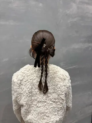 ロング ヘアアレンジ "今"だけでない美髪 KOTOMIのヘアスタイル