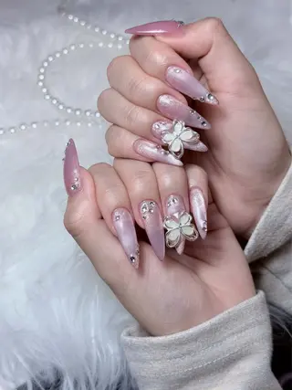ネイル Julli NailStudioのネイルデザイン