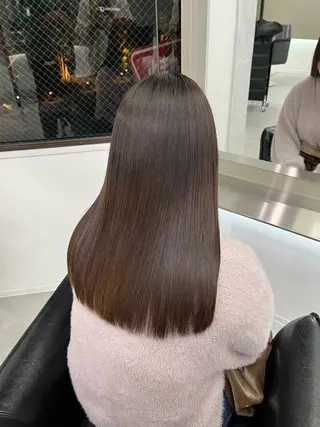 ロング 志垣 真衣のヘアスタイル