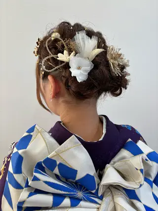 ヘアアレンジ ツノガイ エリのヘアスタイル