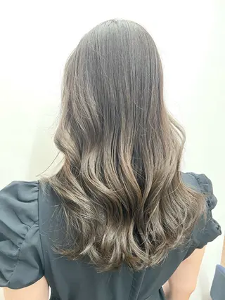 セミロング カラー 透明感カラー ゆうだいのヘアスタイル