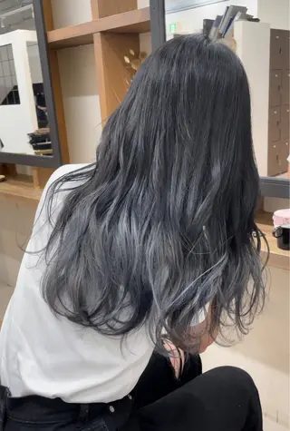 ロング 室谷 ゆりあのヘアスタイル