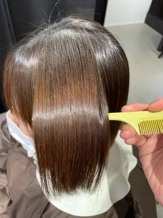 ミディアム ショート/脱白髪染め ☆宇﨑悠実のヘアスタイル