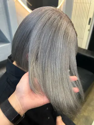 カラー ハイトーン ayane💖のヘアスタイル