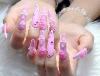 ネイル Em ma高田马場のネイルデザイン