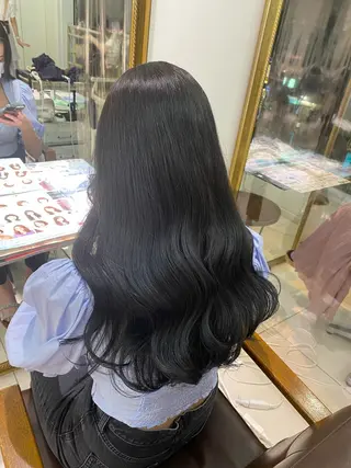 ロング カラー ヘアアレンジ 透明感カラー 古山 結季🌙🖤のヘアスタイル