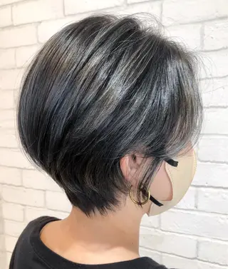 ショート カラーアンドケアリタ kitamuuuのヘアスタイル