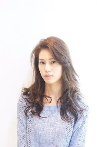 セミロング ロング カラー パーマ リュープリエ　齊藤 昌行のヘアスタイル