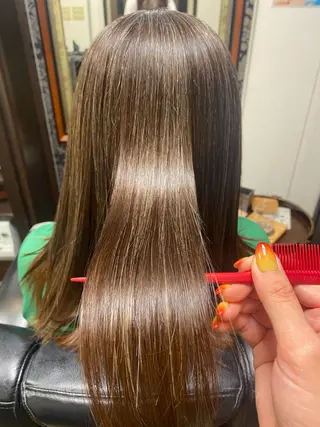 セミロング 梅津 桜子のヘアスタイル