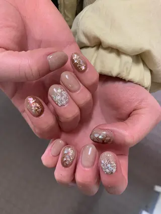 ネイル ネイルサロンキューティープティ所属・佐藤 優衣のネイルデザイン