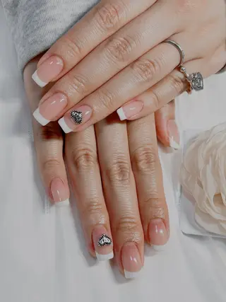 ネイル Horie 雪のネイルデザイン