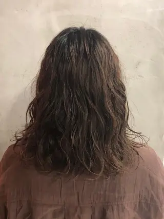 ミディアム カラー パーマ 吉田一輝 外国人パーマのヘアスタイル